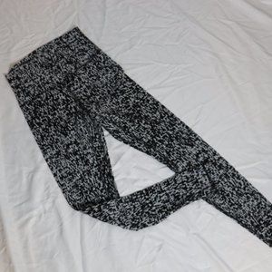 Lululemon High Rise Align Leggings 28"